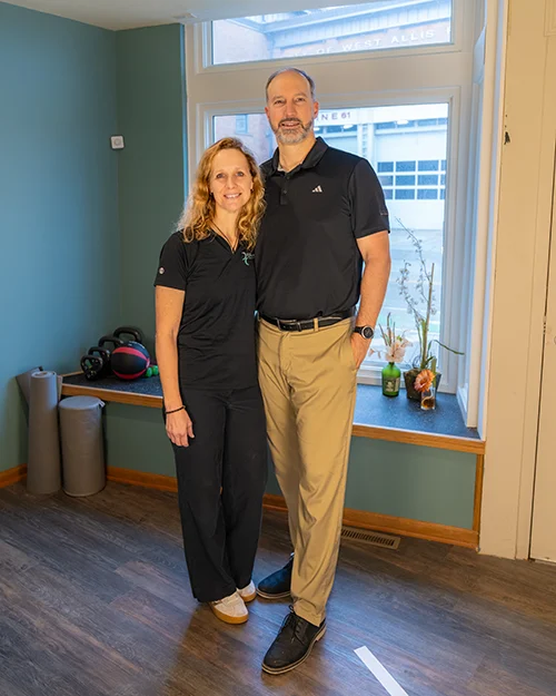 Chiropractor West Allis WI Mary Donnelly ANd Kevin Donnelly